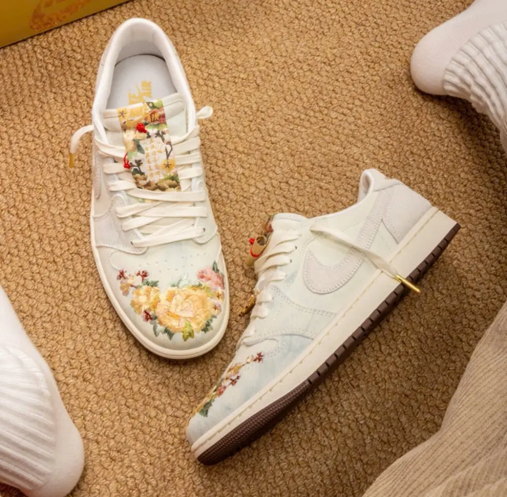Giày Nike Jordan 1 Retro Low OG 'Chinese New Year' IQ1108-011 - Ảnh 4