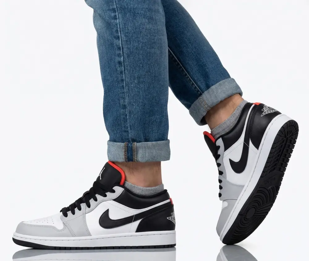 Alternative view of Giày Nike Air Jordan 1 Low 'Neutral Grey Infrared' 553558-045