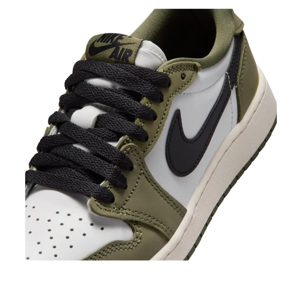 Alternative view of Giày Nike Air Jordan 1 Retro Low OG 'Medium Olive' HQ6999-200