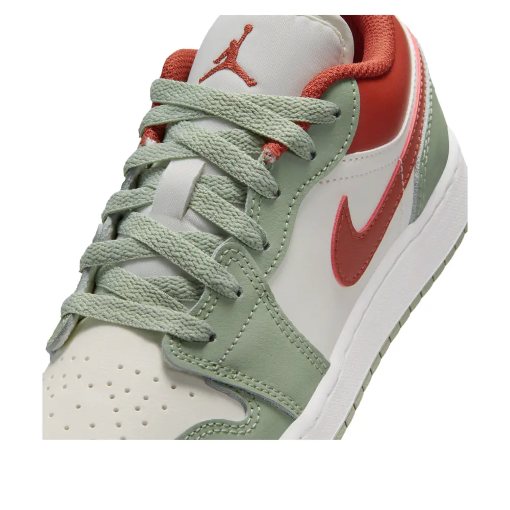 Alternative view of Giày Nike Air Jordan 1 Low 'Jade Horizon' 553560-133
