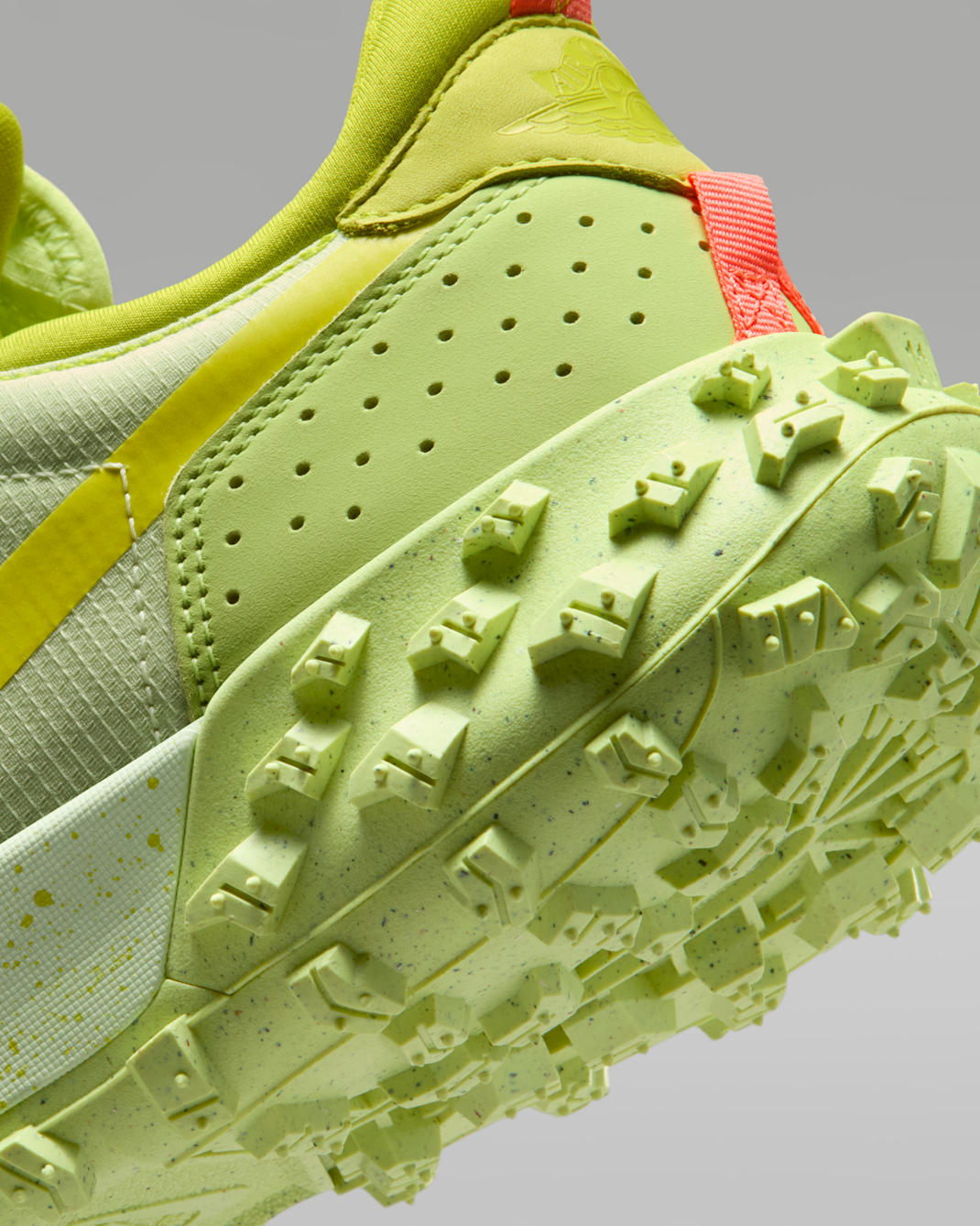 Alternative view of Giày Nike Air Jordan 1 Low A/T 'Light Lemon Twist' FV4227-700