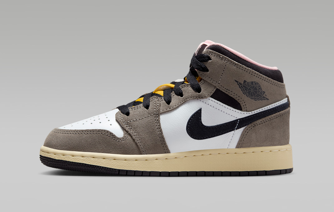 Alternative view of Giày Nike Air Jordan 1 Mid SE ‘White Cave Stone’ HQ2014-100