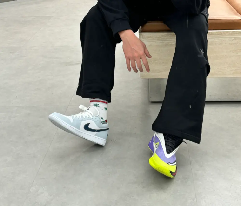 Alternative view of Giày Nike Air Jordan 1 Low 'Aura' 553558-400