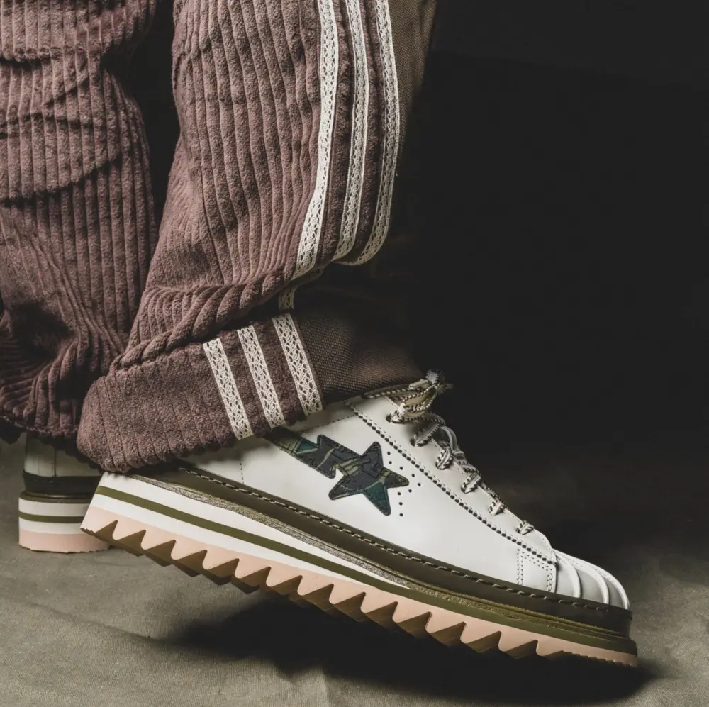 Alternative view of Giày Adidas Superstar ‘CLOT by Edison Chen x Bape Off White’ KJ1473