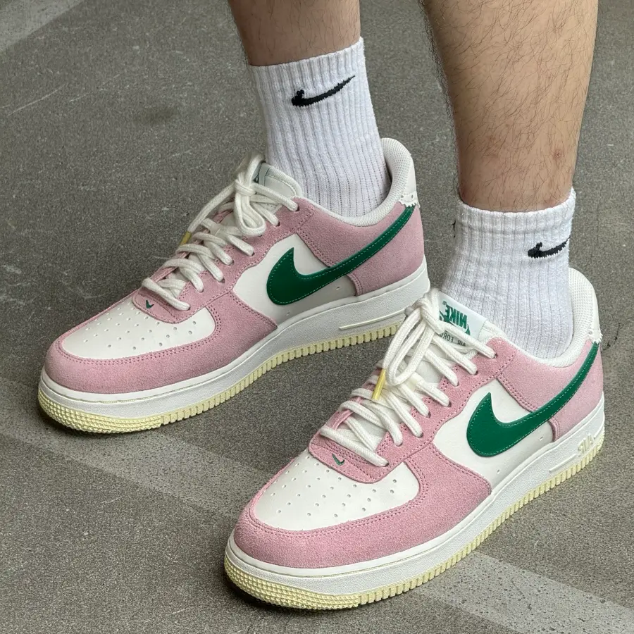 Giày Nike Air Force 1 Low ‘Soft Pink’ FV9346-100 - Ảnh 2