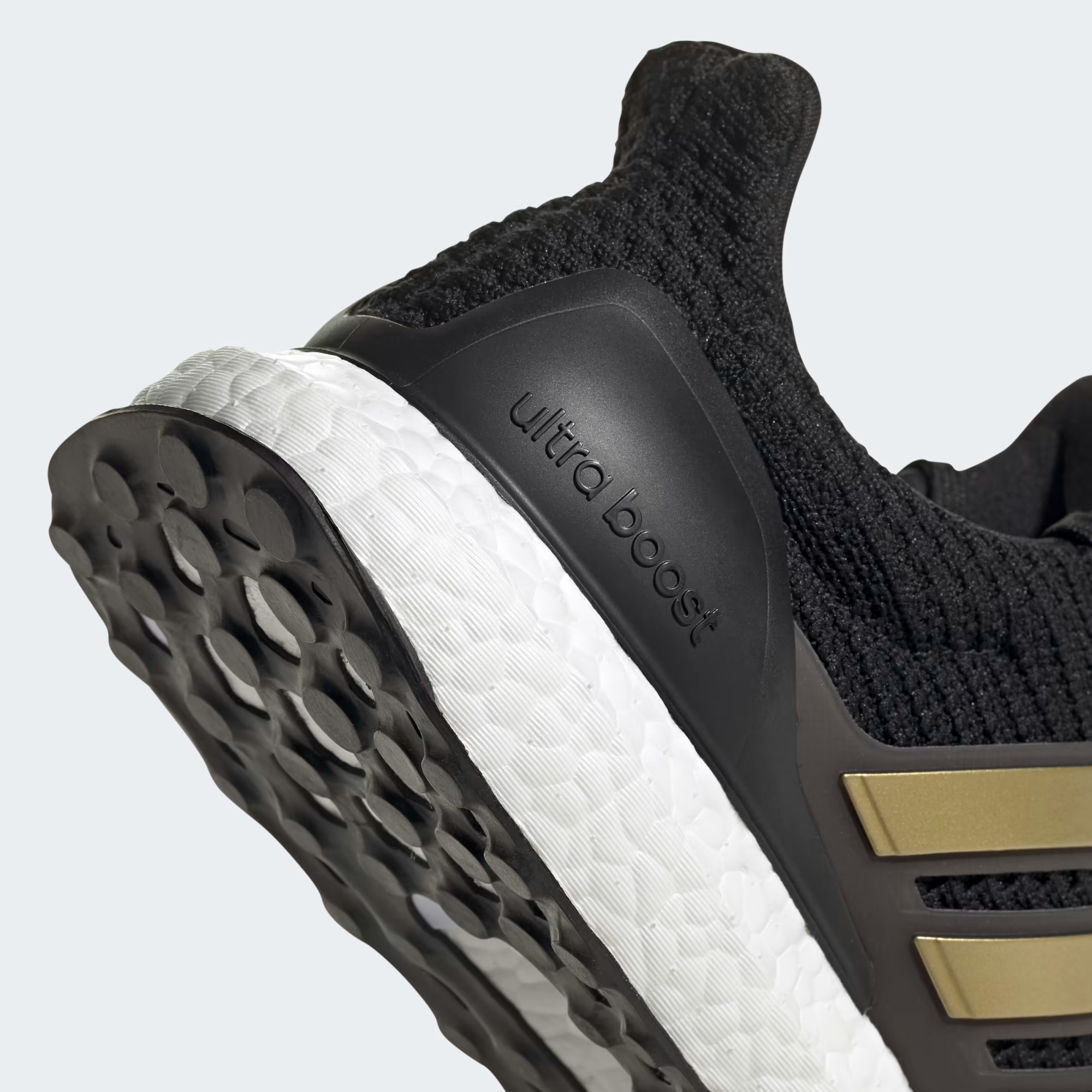 Alternative view of Giày Adidas UltraBoost 4.0 DNA ‘Black Gold Metallic’ FY9316