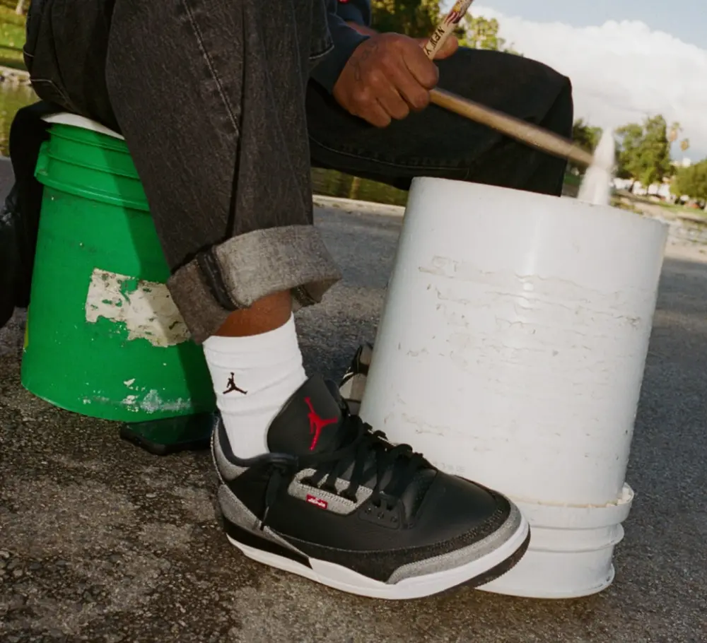 Giày Nike Air Jordan 3 x Levi's®'Black and White' IR0914-400 - Ảnh 3