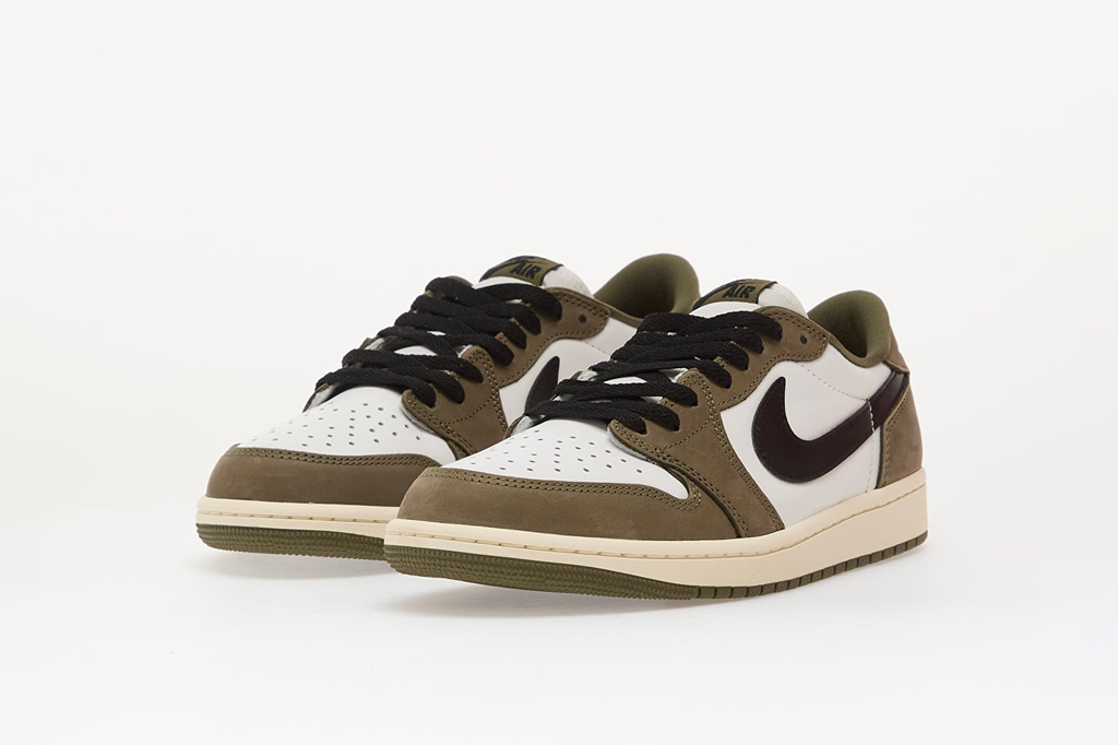Alternative view of Giày Nike Air Jordan 1 Retro Low 'Medium Olive' HQ6998-200