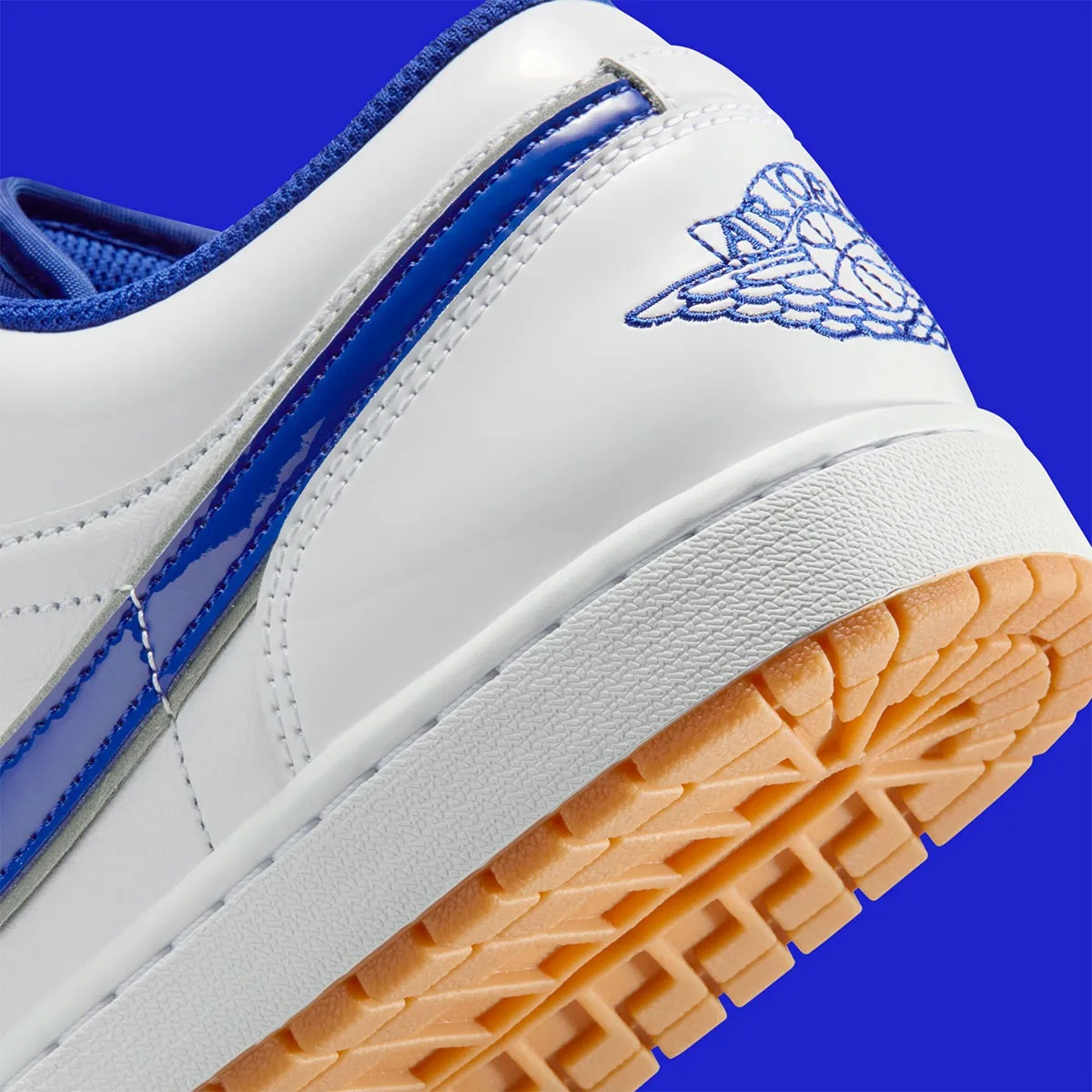 Alternative view of Giày Nike Air Jordan 1 Low Knocks Out 'White' IQ0400-100