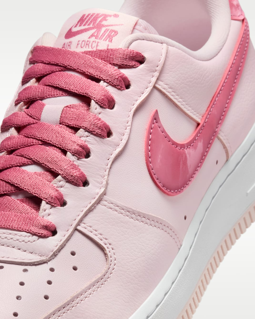 Alternative view of Giày Nike Air Force 1 '07 'Valentine's Day' 'Pearl Pink' IO8755-600