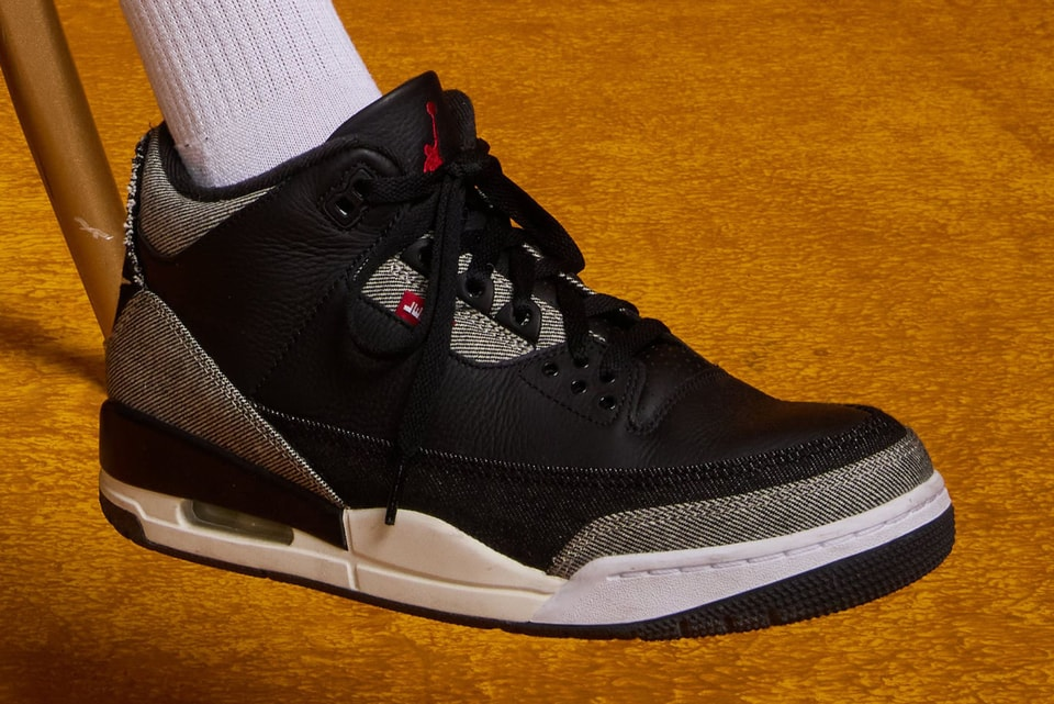 Alternative view of Giày Nike Air Jordan 3 x Levi's®'Black and White' IR0914-400