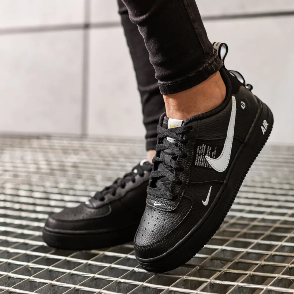 Giày Nike Air Force 1 Lv8 Utility GS ‘Overbranding’ AR1708-001 - Ảnh 5