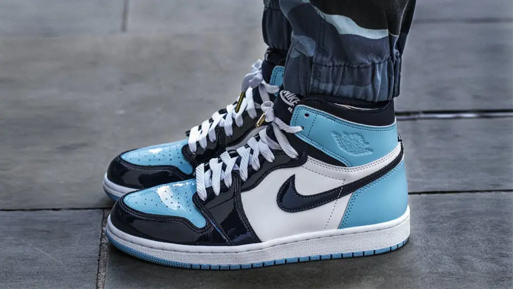 Alternative view of Giày Nike Air Jordan 1 Low ‘Sail Blue Chill’ 553560-149