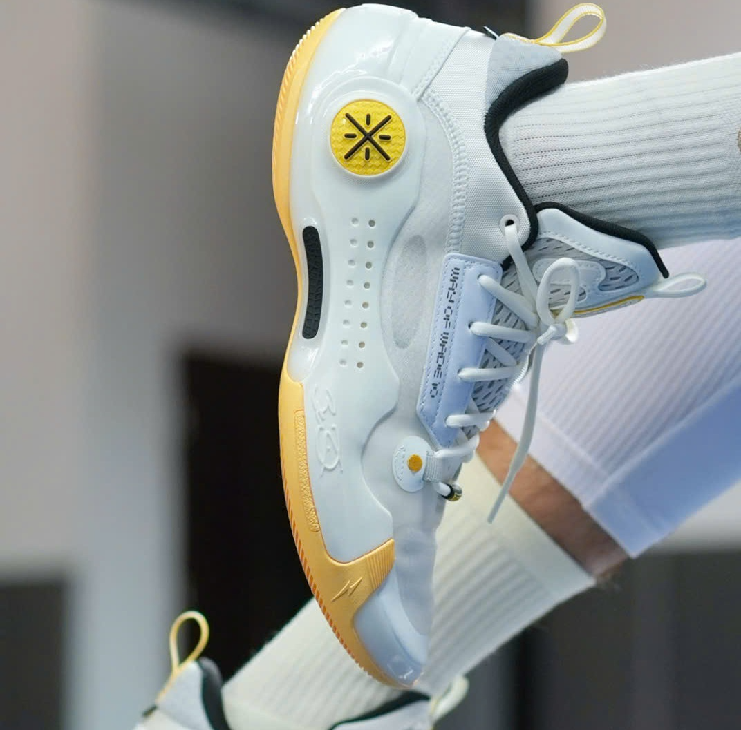 Alternative view of Giày LiNing Way of Wade 10 Low ‘Lemon’ ABAS083-37