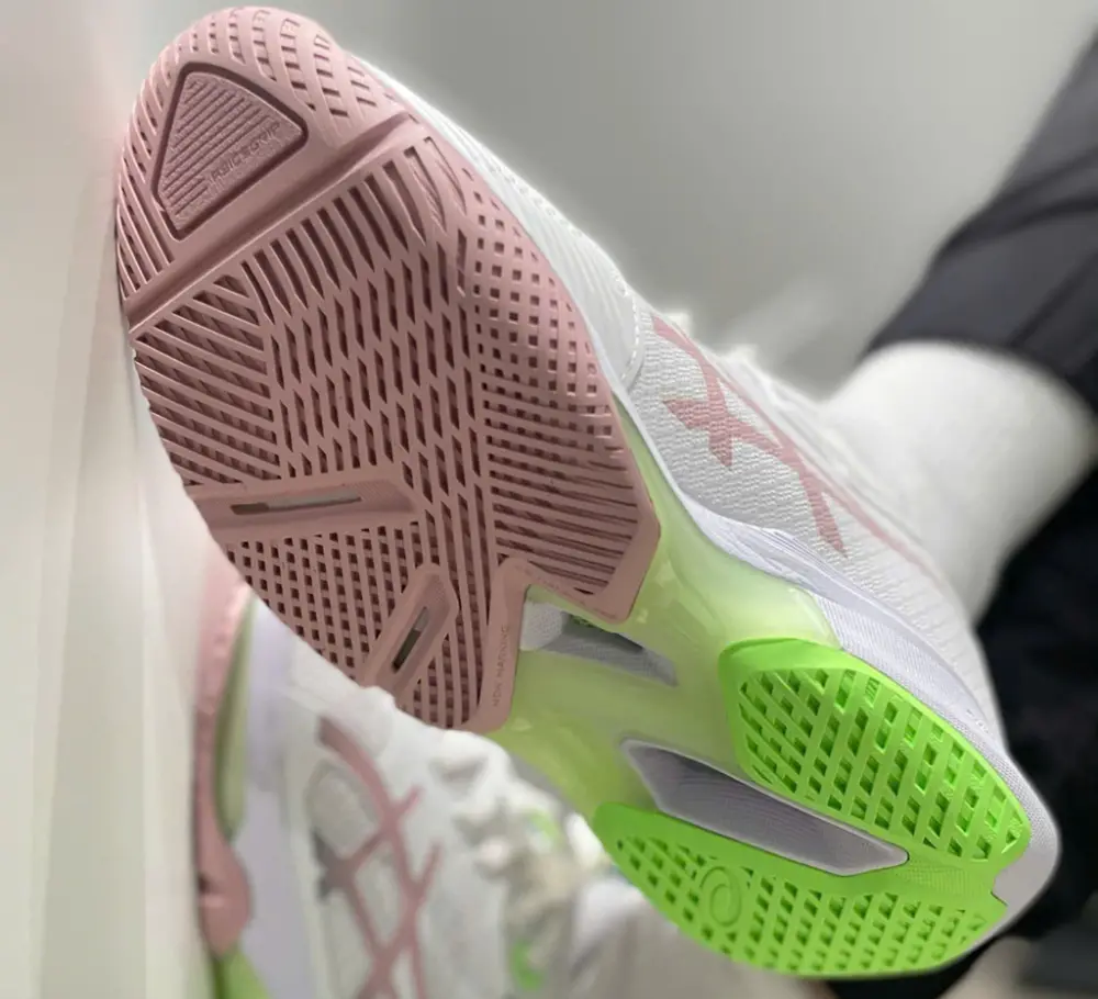 Alternative view of Giày Asics SOLUTION SPEED FF 4 'White' 1042A307-100