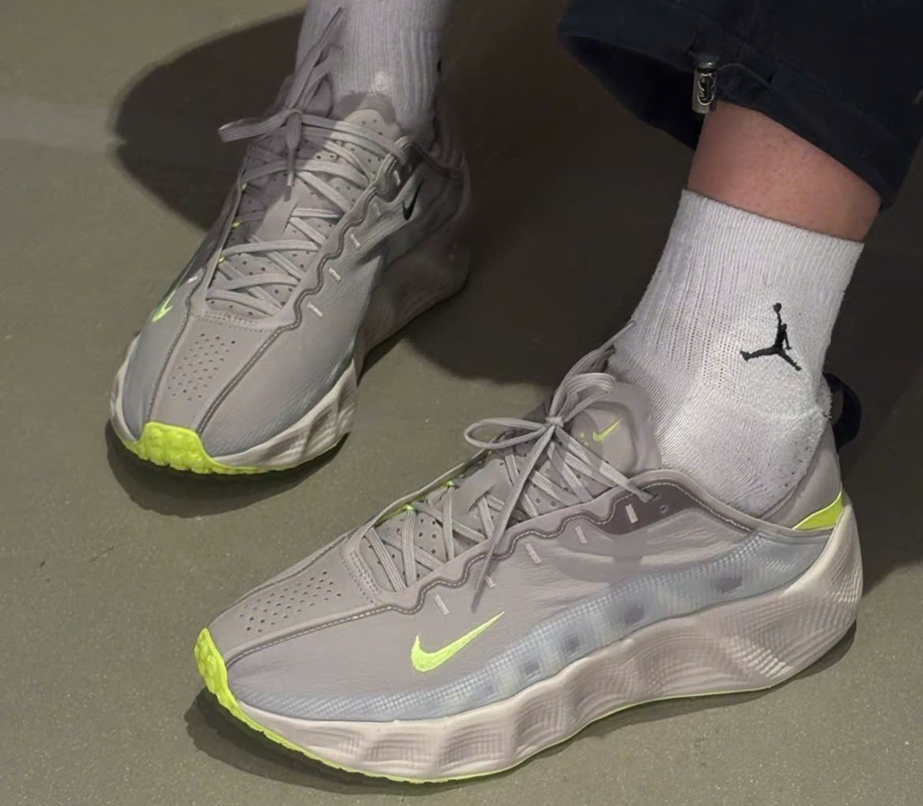 Giày Nike Ava Rover ‘Moon Particle’ DX4215-207 - Ảnh 2