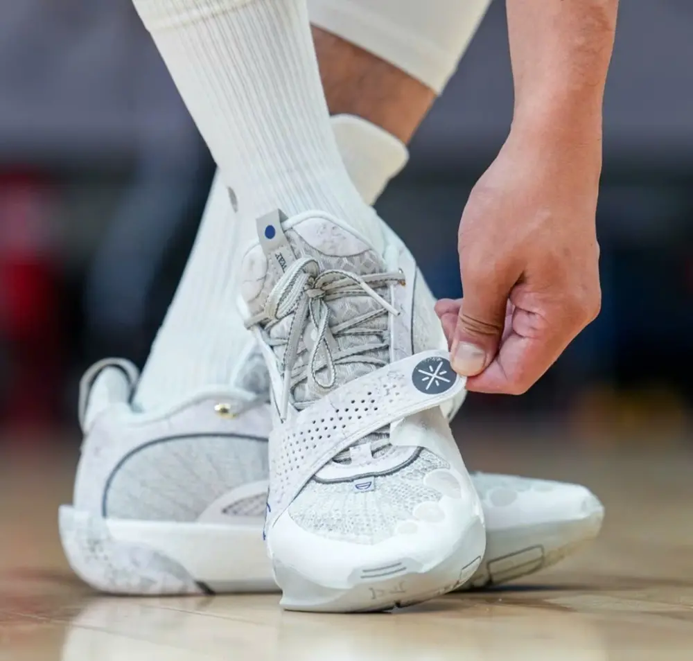 Giày LiNing Wade All City 13 Encore ‘Lunar Rock’ ABAV043-3 - Ảnh 3