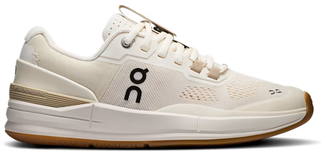 Giày On The Roger Pro ‘Ivory’ 3WD10293334