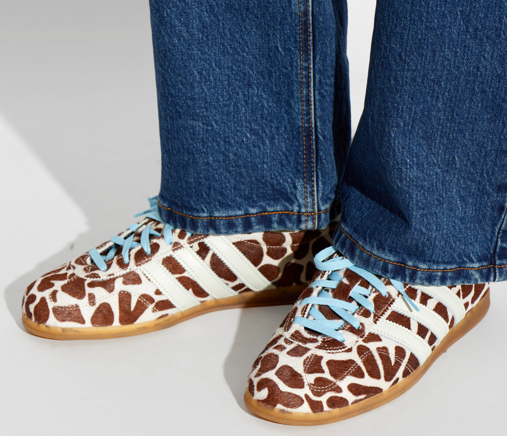 Alternative view of Giày Adidas GAZELLE LO PRO 'Ivory' KH9013