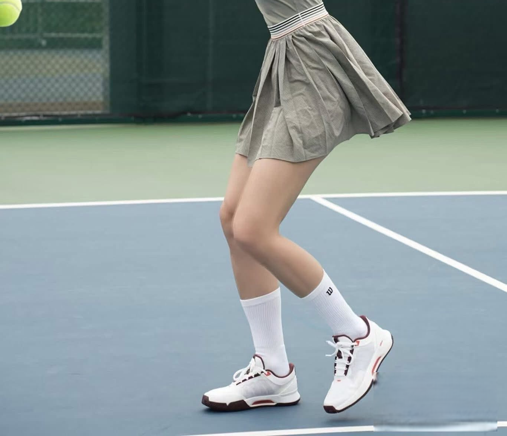 Alternative view of Giày Wilson Intrigue Tour 'White' WRS338920