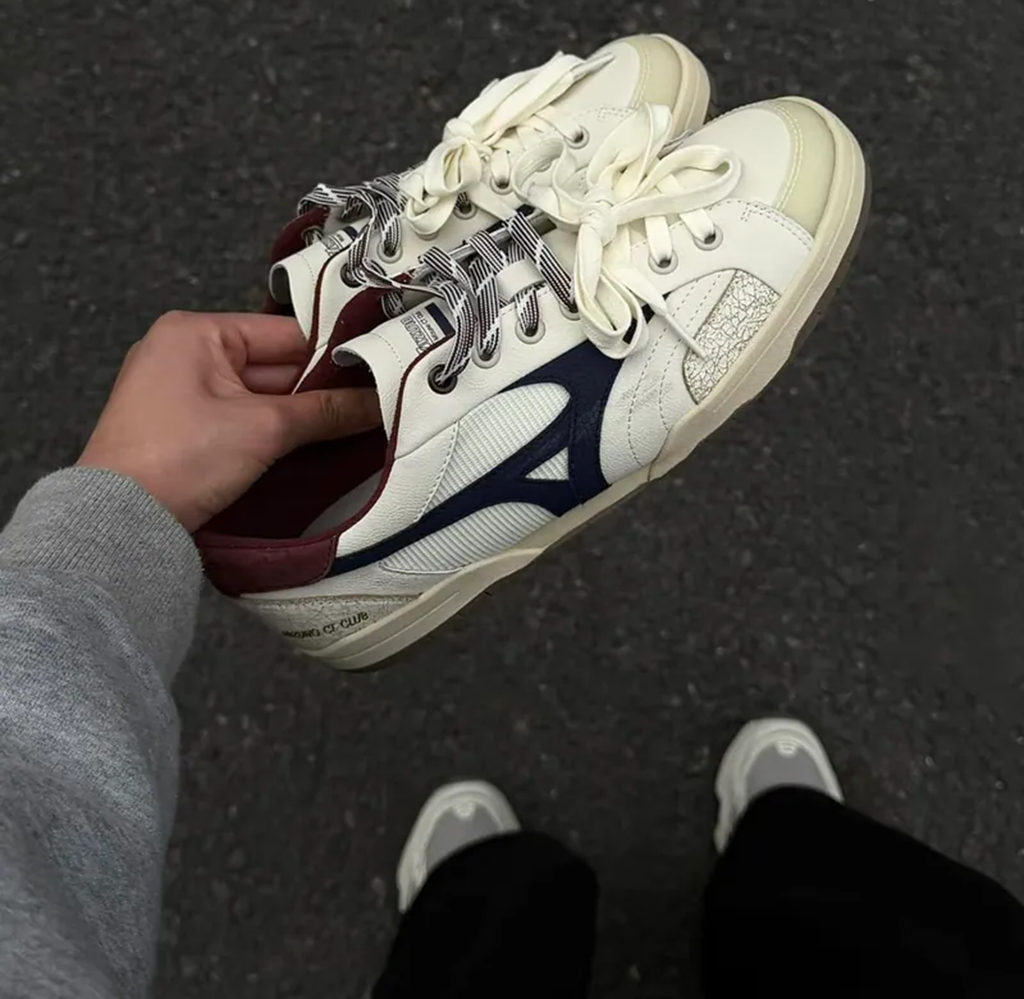 Alternative view of Giày Mizuno CT Club ‘Beige’ D1GH261010