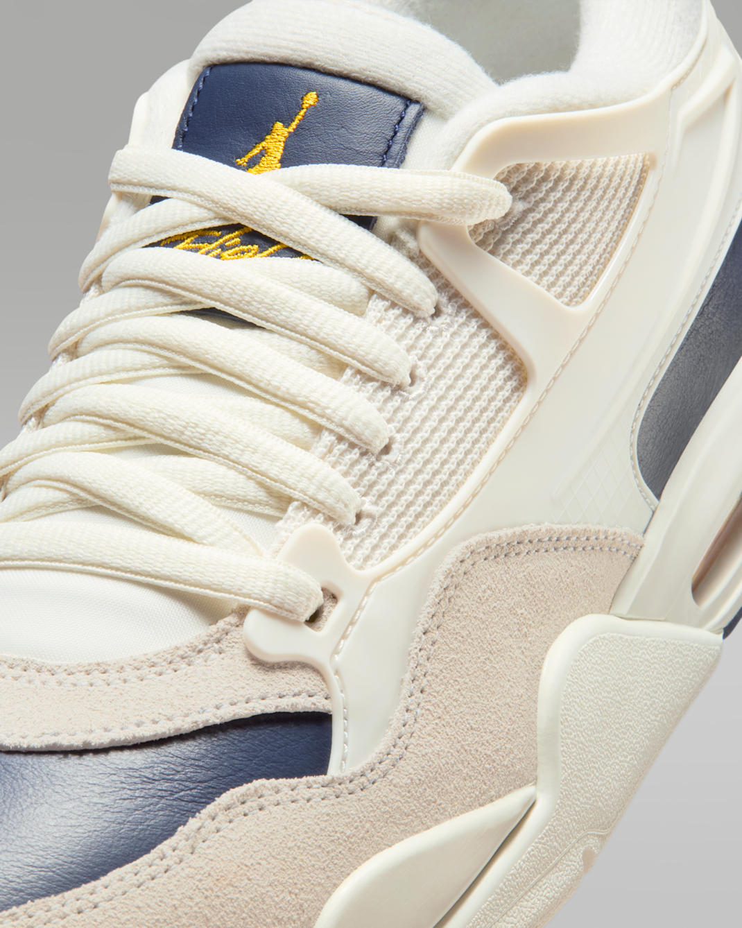 Alternative view of Giày Nike Air Jordan 4 RM 'Sail Midnight Navy' FQ7939-107