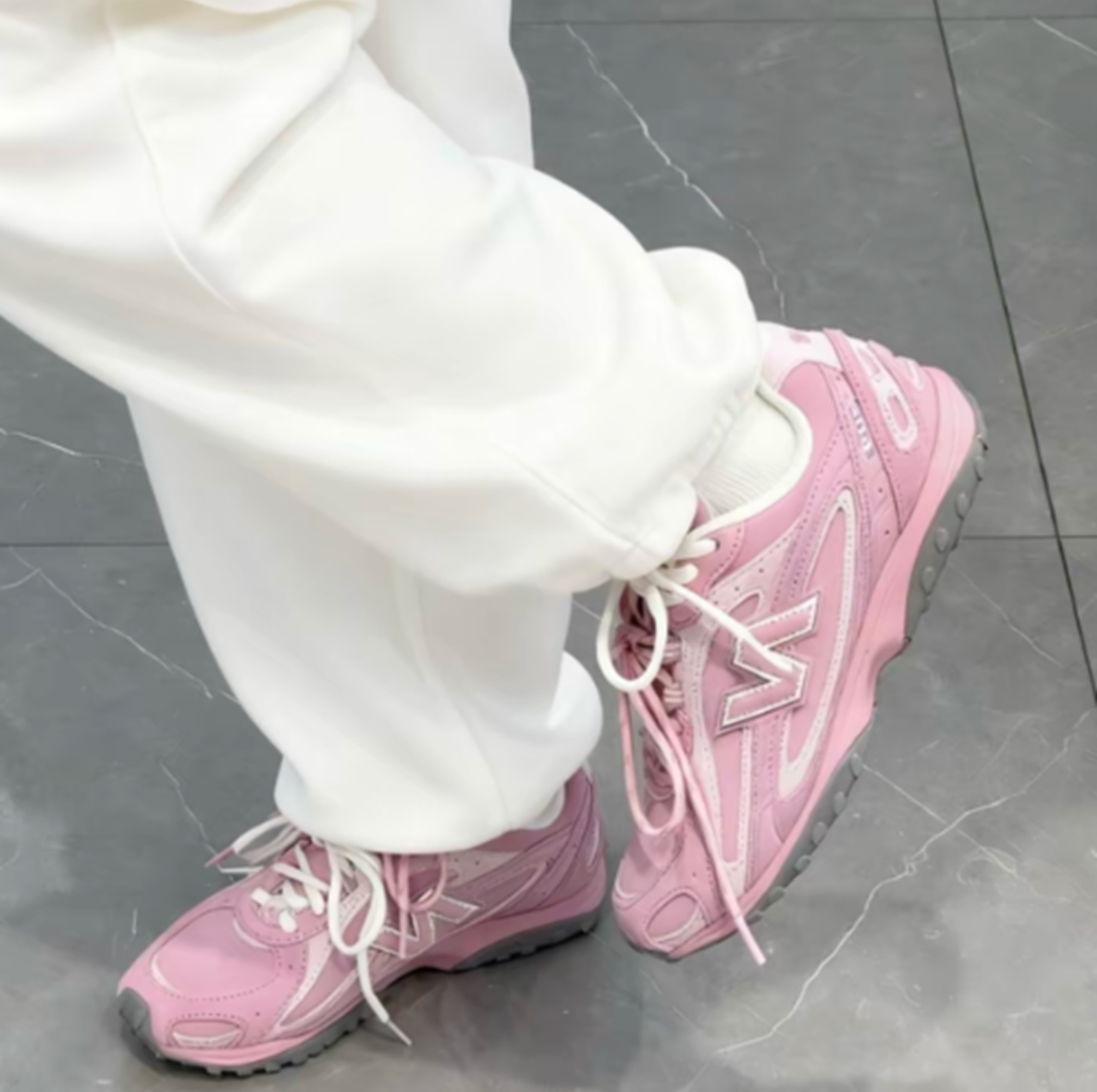 Alternative view of Giày New Balance 204L 'Pastel Pink' U204LMMD