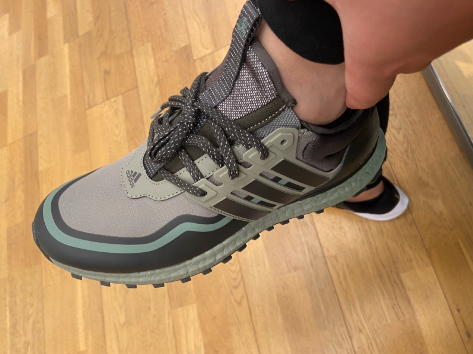 Alternative view of Giày Adidas Ultraboost All Terrain ‘Trace Green Grey’ IF6470