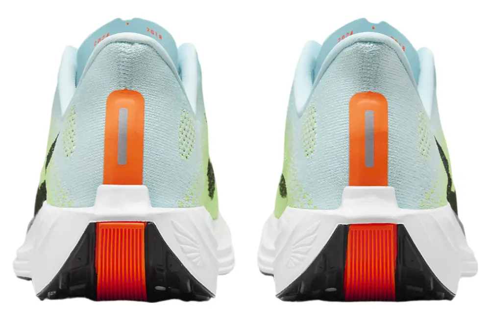 Alternative view of Giày Nike Pegasus Plus ‘Glacier Blue Life Lime’ FQ7262-400