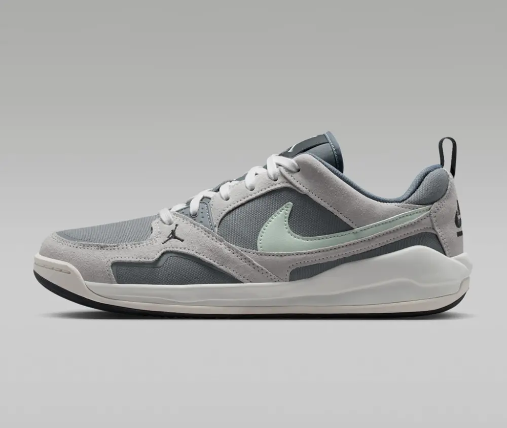 Alternative view of Giày Nike Air Jordan CMFT Era ‘Cool Grey’ HJ6777-003