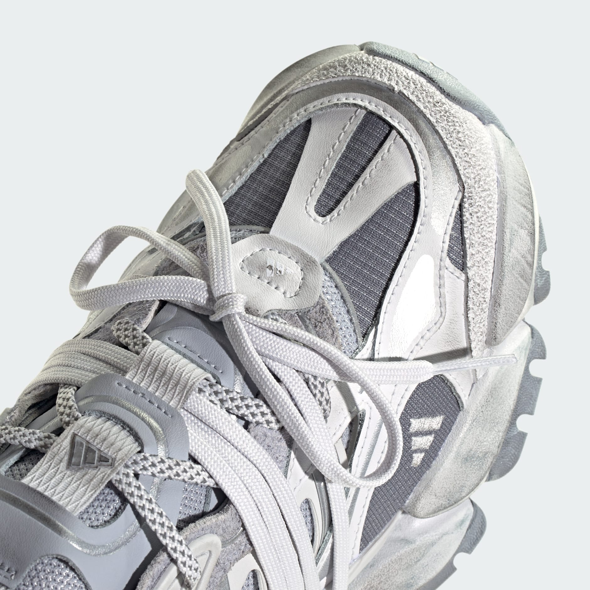 Alternative view of Giày Adidas XLG Runner Deluxe 'Gray' JR9633