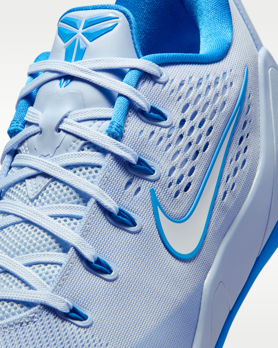 Alternative view of Giày Nike Kobe 9 EM Low Protro TB 'Hydrogen Blue' IH1401-402