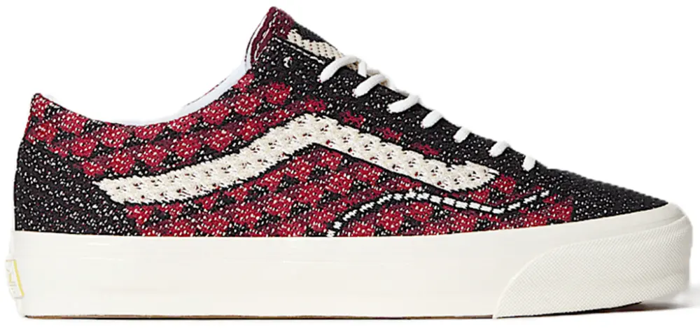 Giày Vans Premium Old Skool 'Geo Check Bordeaux Red' VN000EFKBRD