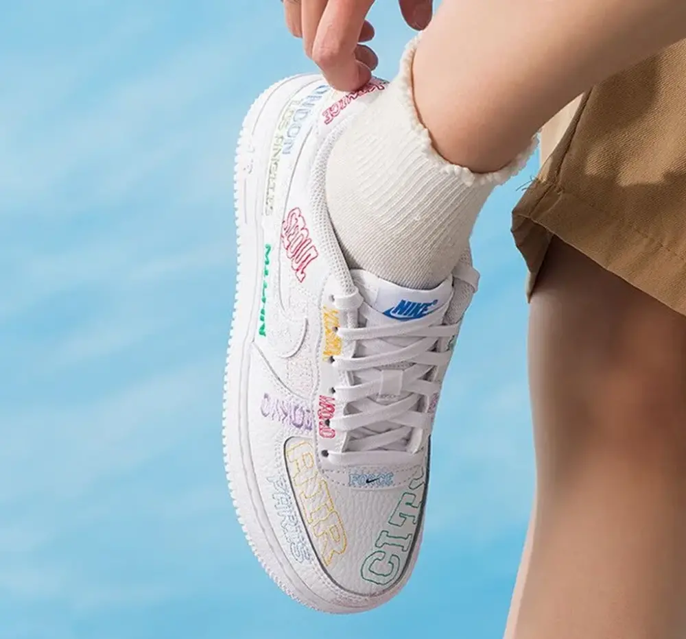 Alternative view of Giày Nike Air Force 1 LV8 3 'White' IO9739-100