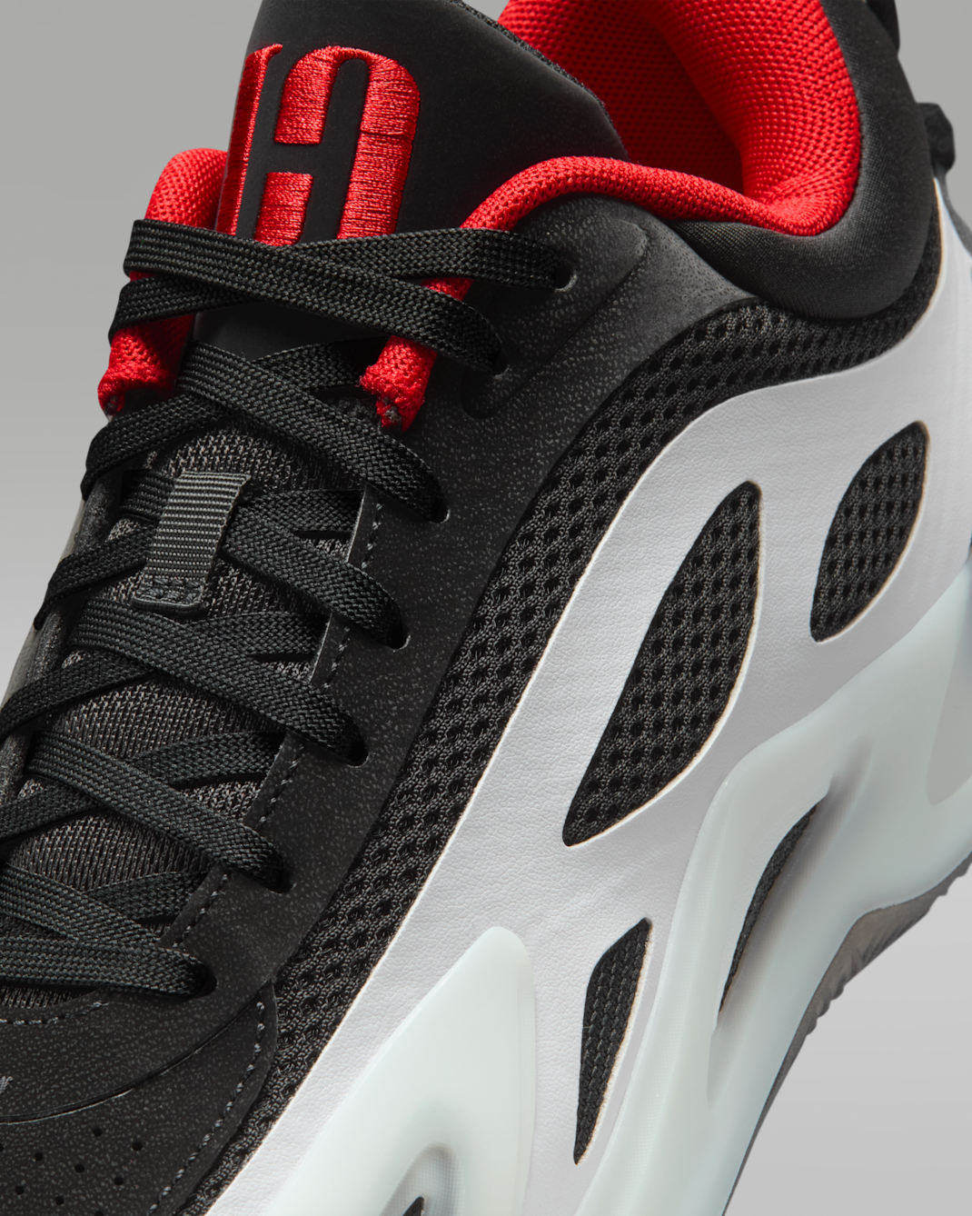 Alternative view of Giày Nike Jordan Heir Series 2 PF 'Black' IM4645-001