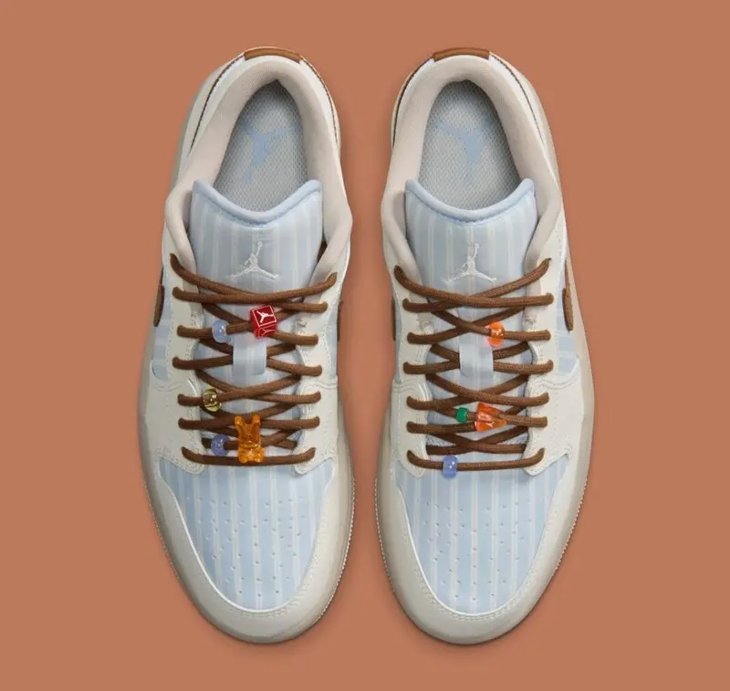Alternative view of Giày Nike Air Jordan 1 Low 'Beige' IR7553-422