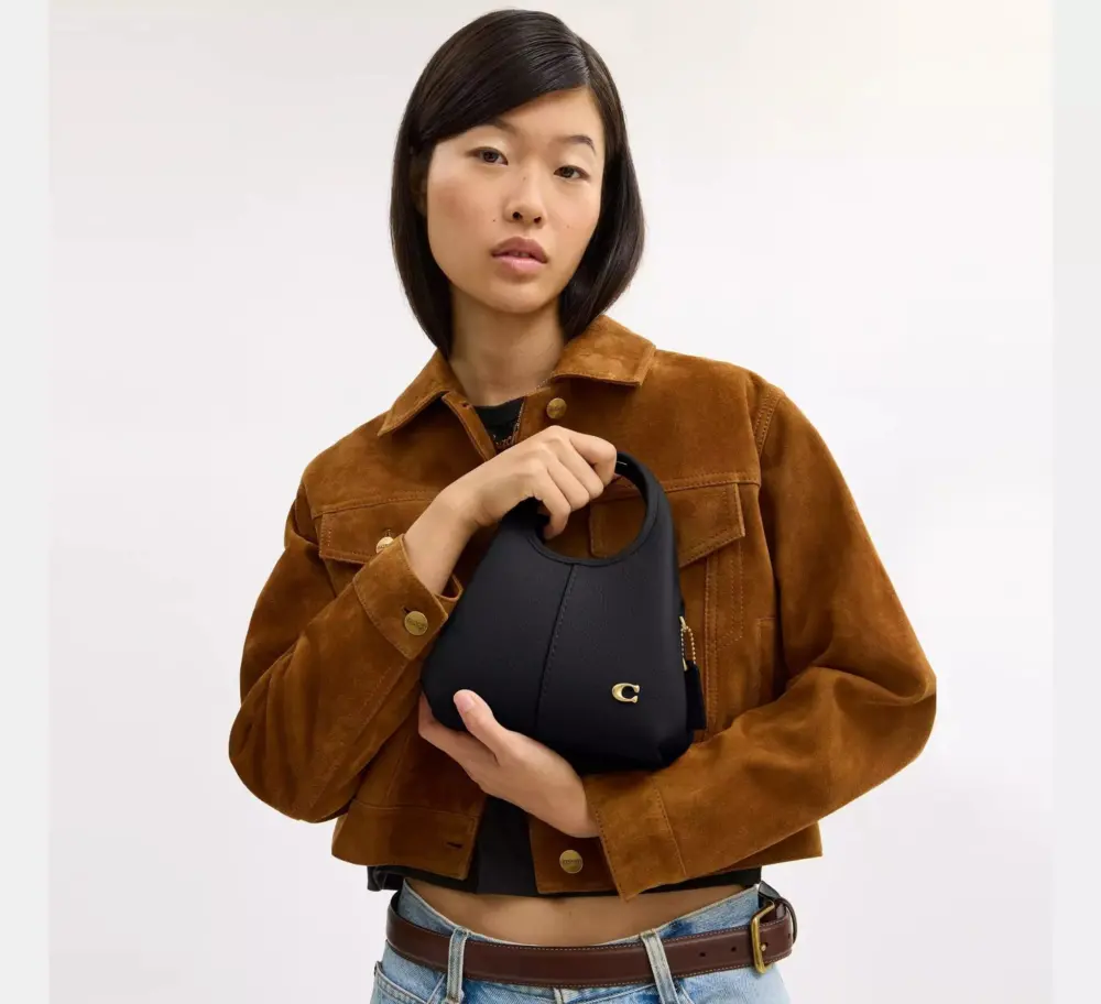 Túi Coach Lana Shoulder Bag 19 'Black' CCY32-B4BK - Ảnh 4