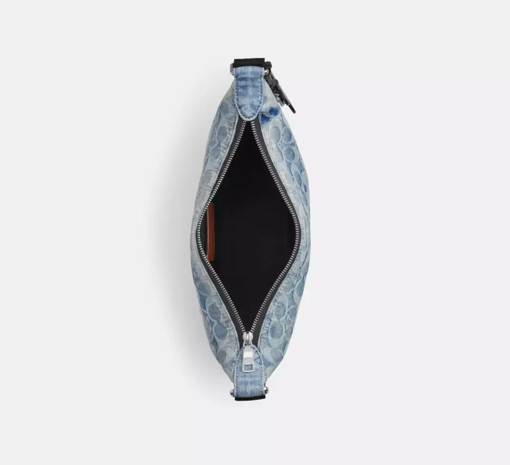 Alternative view of Túi Coach Small Finn Crossbody 'Light Indigo' CDY53-SVNIM