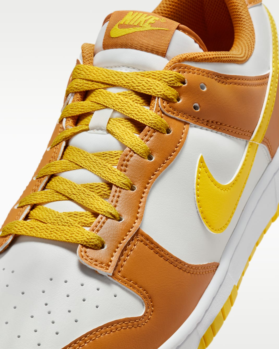 Alternative view of Giày Nike Dunk Low Retro 'Summit White' HF5441-113