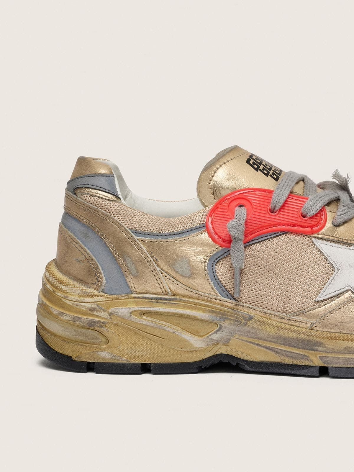 Alternative view of Giày Golden Goose Dad-Star 'Gold' GMF00884-F001211-65120