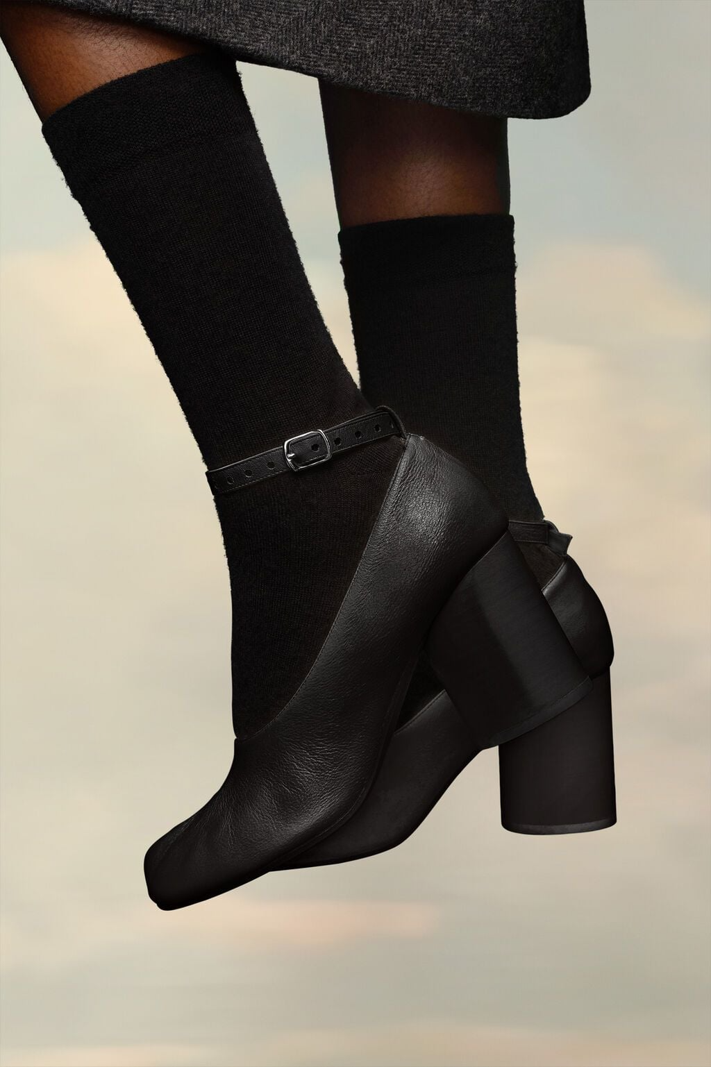 Alternative view of Giày Maison Margiela Tabi Pumps 'Black' S34WL0021P3753T8013