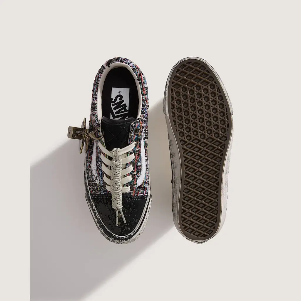 Giày Vans Premium Old Skool ‘Charms Black Grey’ VN000D9VDE2 - Ảnh 4