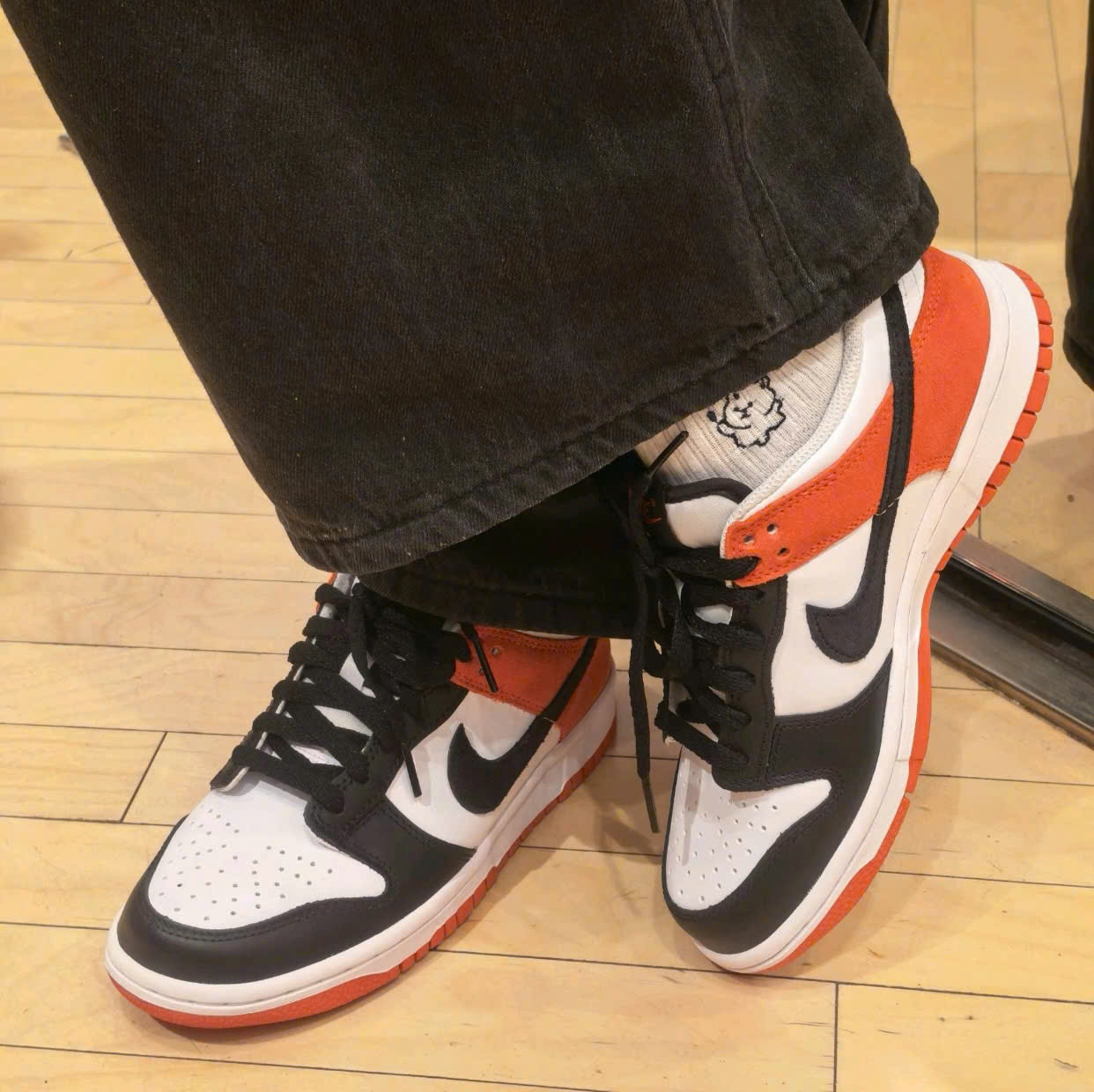 Alternative view of Giày Nike Dunk Low Essential + ‘Rust Factor’ IQ2755-102