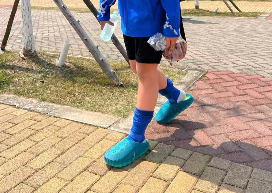 Alternative view of Dép Nike Mind 001 Slide ‘Geode Teal Light Menta’ HQ4307-301