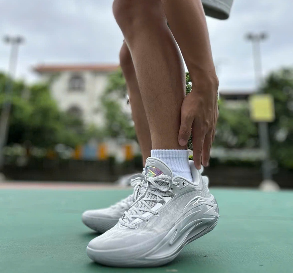 Giày Anta Shock Wave 7 ‘Silver Wing’ 112531126-4 - Ảnh 4