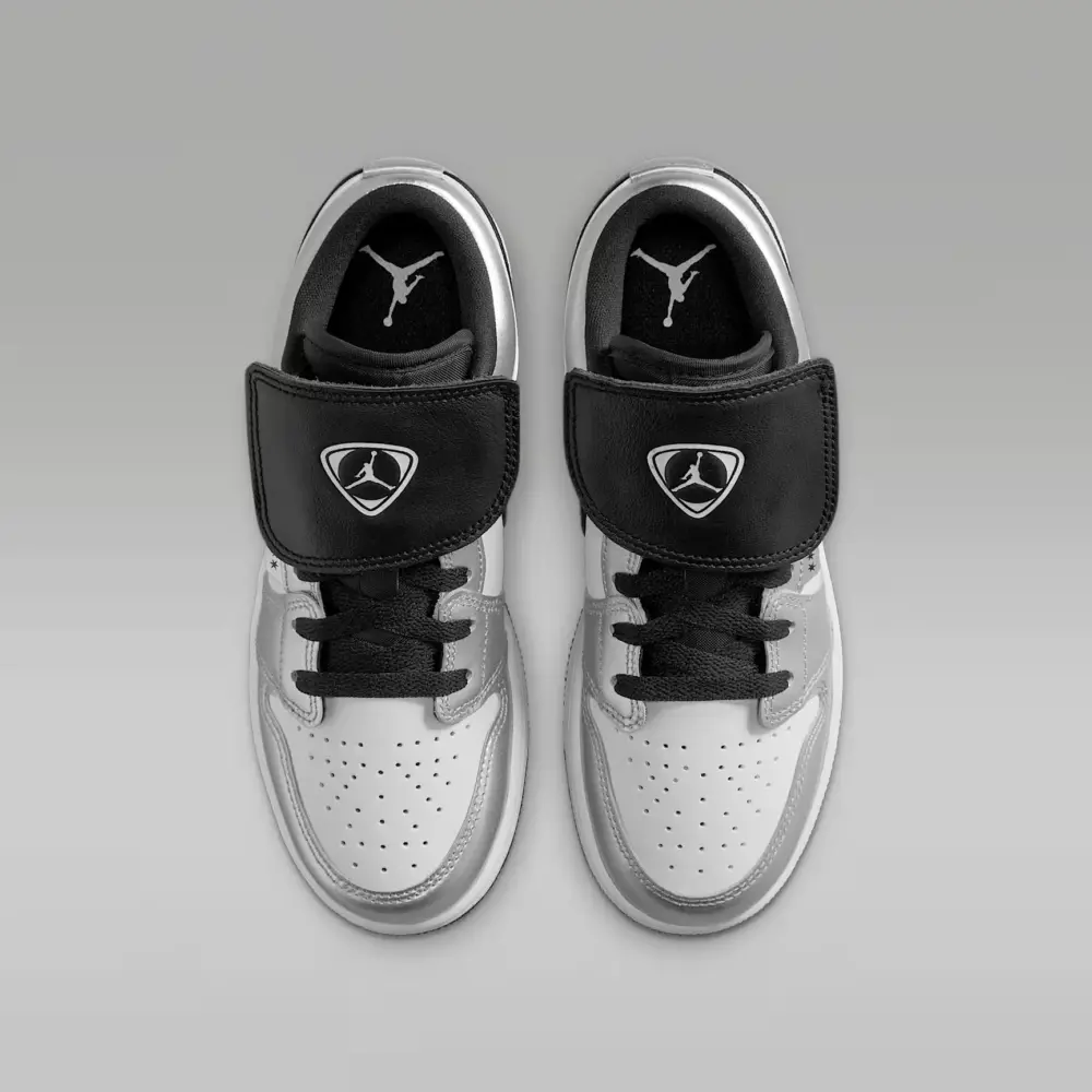 Giày Nike Air Jordan 1 Low SE ‘Metallic Silver’ IR2310-100 - Ảnh 4