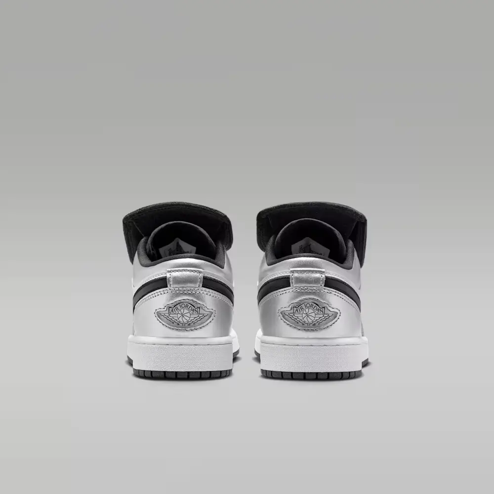 Giày Nike Air Jordan 1 Low SE ‘Metallic Silver’ IR2310-100 - Ảnh 3
