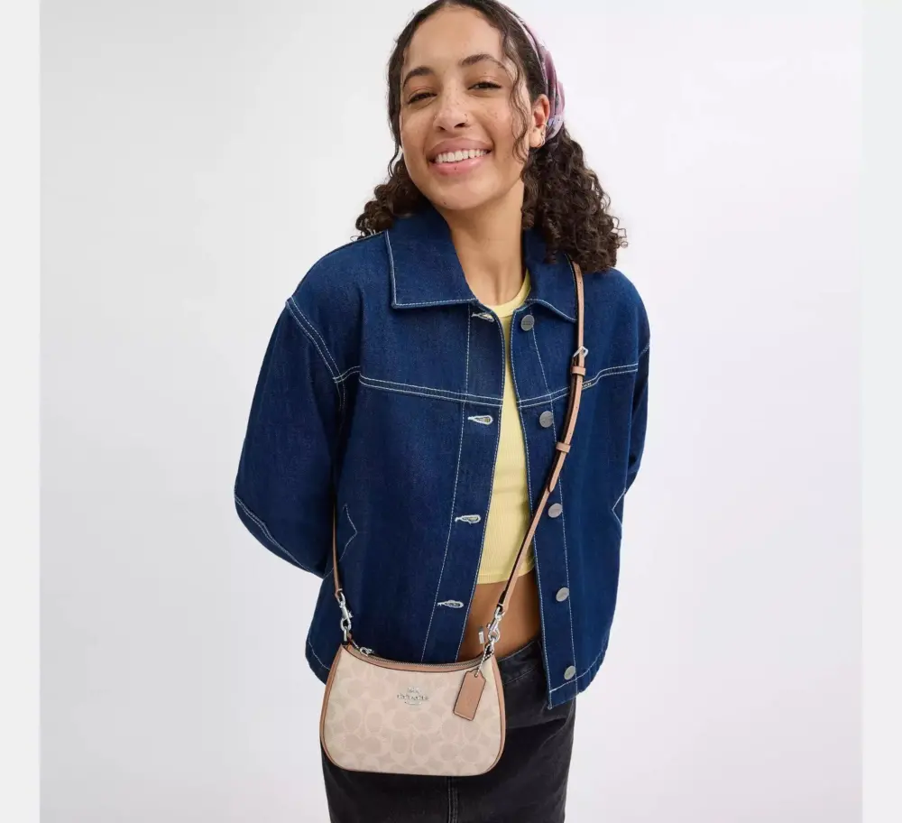 Alternative view of Túi Coach Teri Mini Crossbody Bag ‘Taupe’ CW323-SVPWH