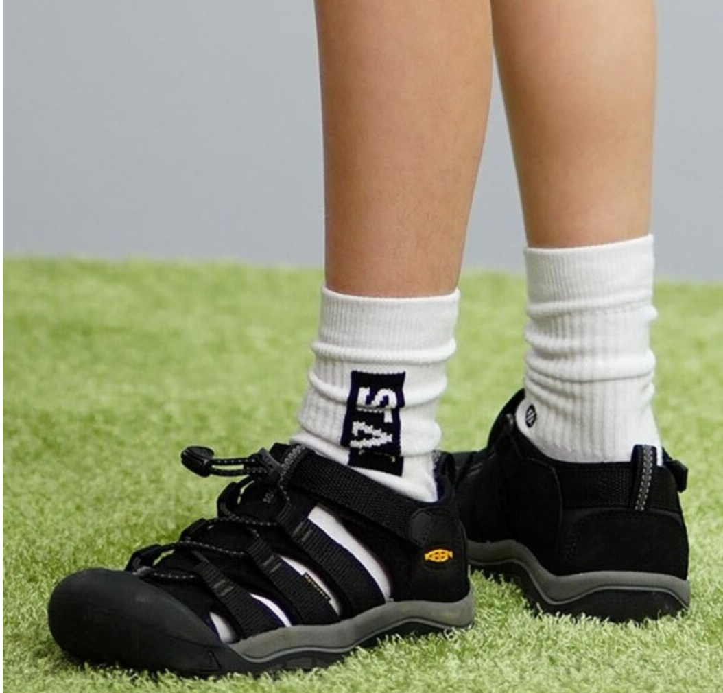 Alternative view of Dép Keen Sandály Newport H2 ‘Black’ 1022838