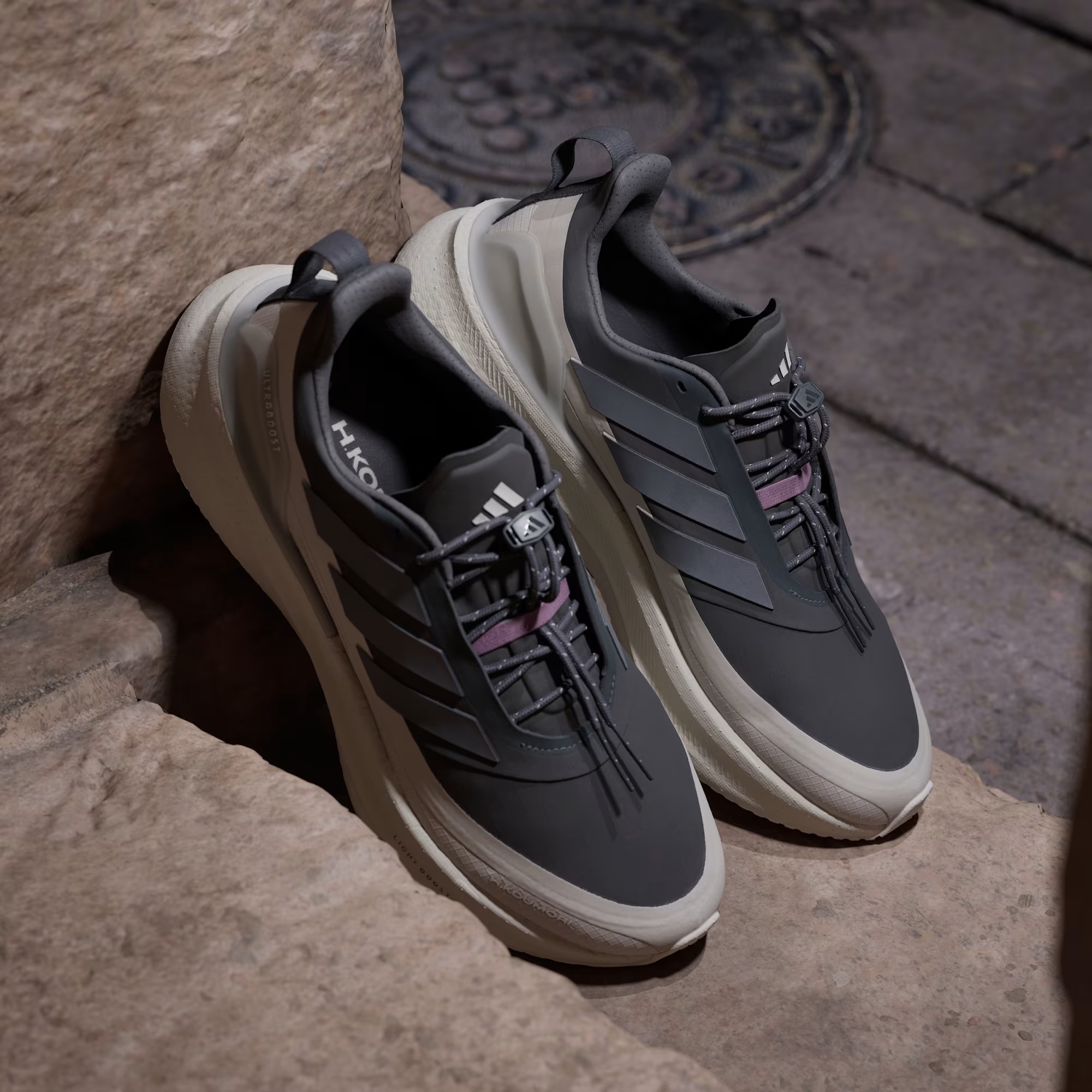 Giày adidas Ultraboost 5 Hermanos Koumori ‘Carbon’ JS2439 - Ảnh 4